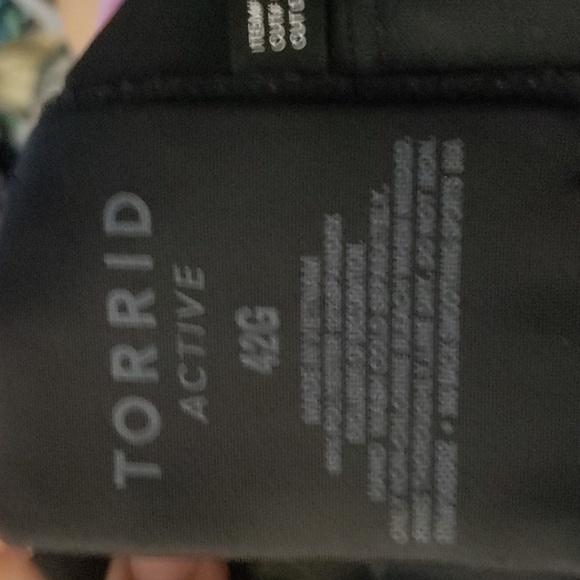 🌟 Size 42G Galaxy Print Torrid Active dream bra sports women's purple ☪️ 🌟 - Picture 7 of 9